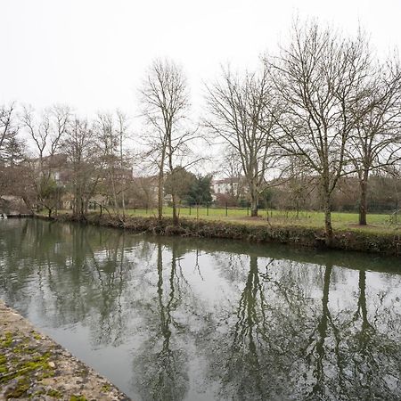 Les Jardins De La Seugne Apartment Jonzac Bagian luar foto